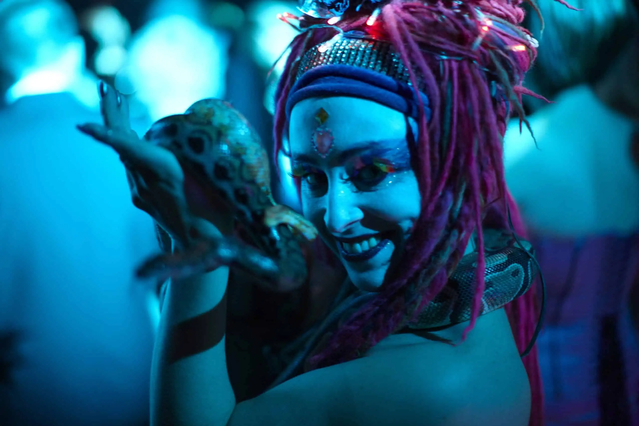 UNIQUE PERFORMERS